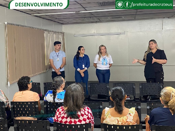 Reunião com os representantes dos artesãos.